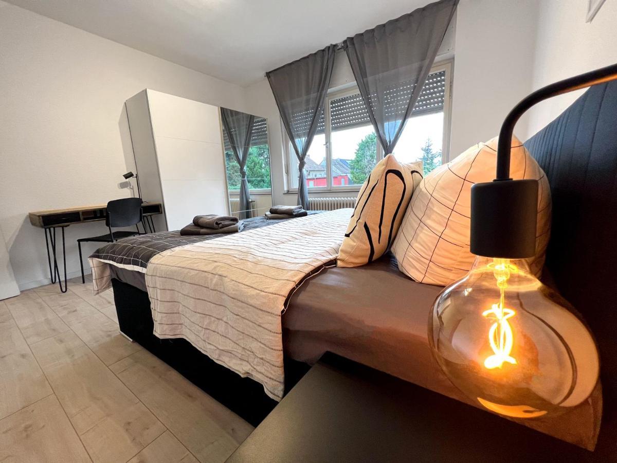 One Bed And One Sofa Bed, Self Check In, Invoice Διαμέρισμα Mönchengladbach Εξωτερικό φωτογραφία