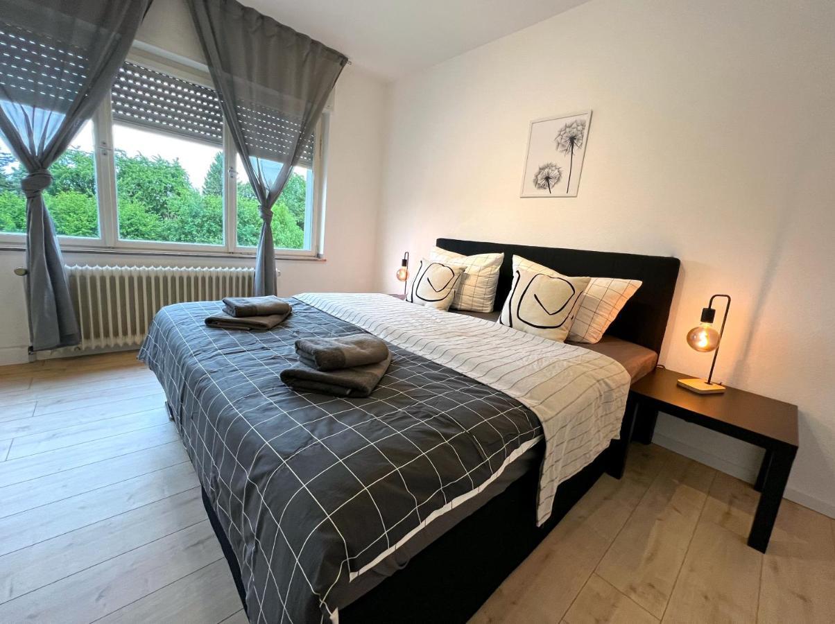 One Bed And One Sofa Bed, Self Check In, Invoice Διαμέρισμα Mönchengladbach Εξωτερικό φωτογραφία